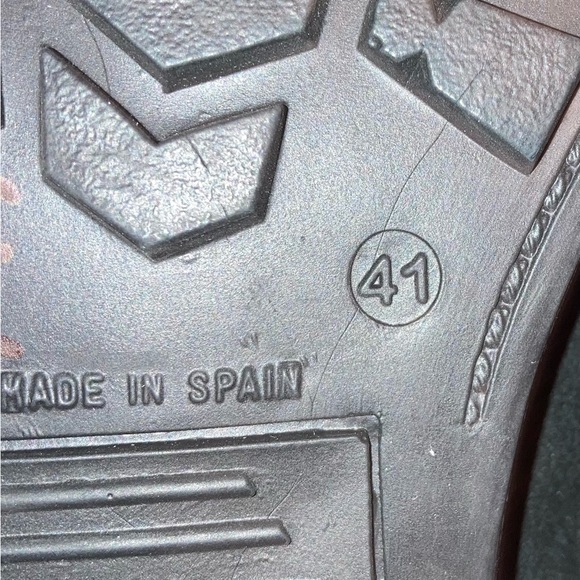 ERIC MICHAEL  Tall Suede Boots Size 8 - Picture 6 of 6